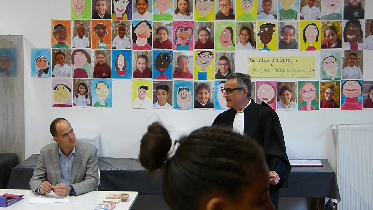 Vidéo : Plaidoirie dans une école primaire